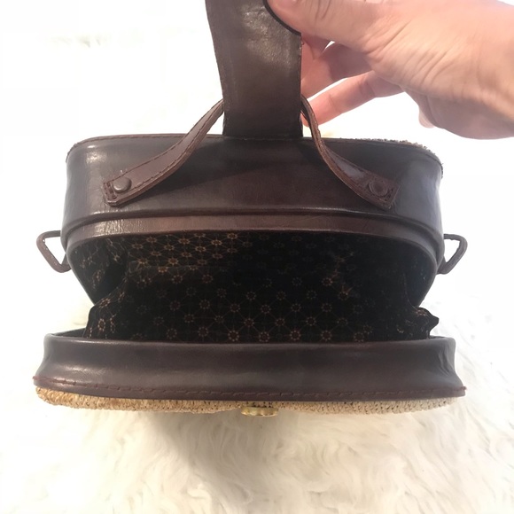 Handmade Two Way Top Handle Vanity Style Bag - Picture 4 of 7